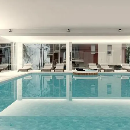 Klifowarewal Z Widokiem Na Morze *