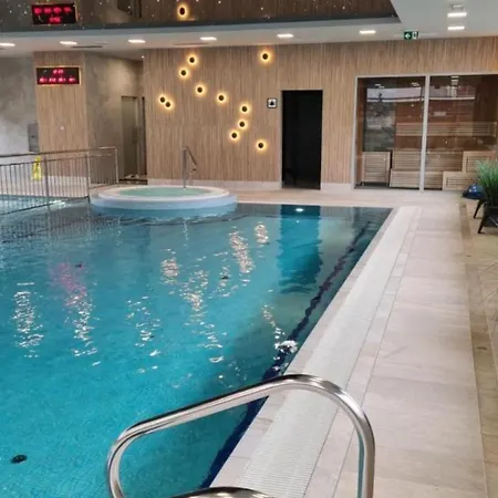 Klifowarewal Z Widokiem Na Morze