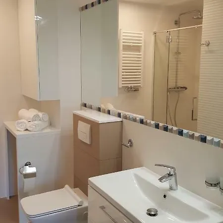 Klifowarewal Z Widokiem Na Morze