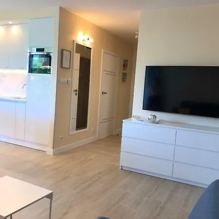 Klifowarewal Z Widokiem Na Morze *