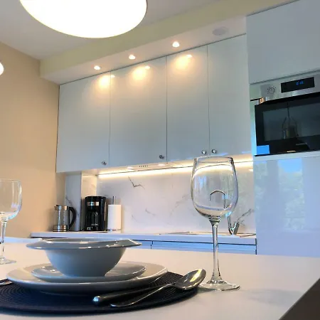 Klifowarewal Z Widokiem Na Morze Апартаменты *