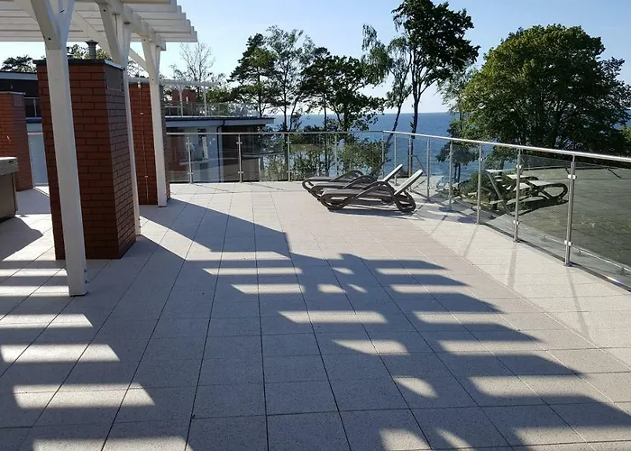 Klifowarewal Z Widokiem Na Morze Apartamento Rewal