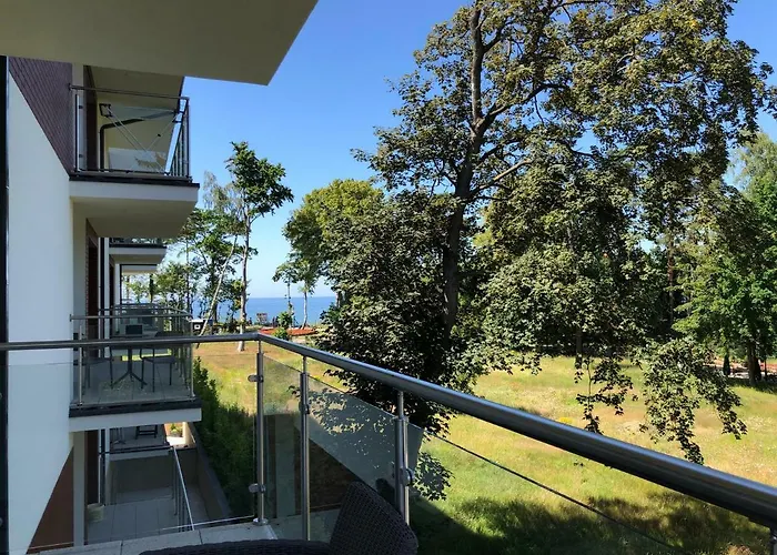 Klifowarewal Z Widokiem Na Morze * Rewal